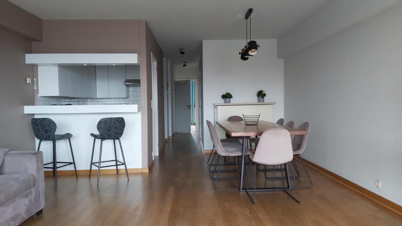 Appartement Met Zeezicht Op Het Van Bunnenplein Knokke-Heist Exterior foto